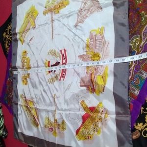 Very Vintage,Beautiful Berlin Germany silk Scarf, Tablecloth, Women, Accessories